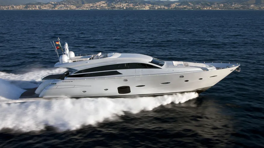 incognito-pershing-92-motor-yacht-2011-28m-cruising
