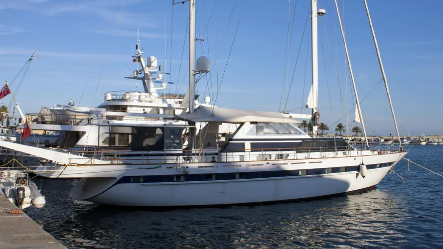 white-star-of-rorc-sailing-yacht-porsius-albaran-26-1986-26m-profile