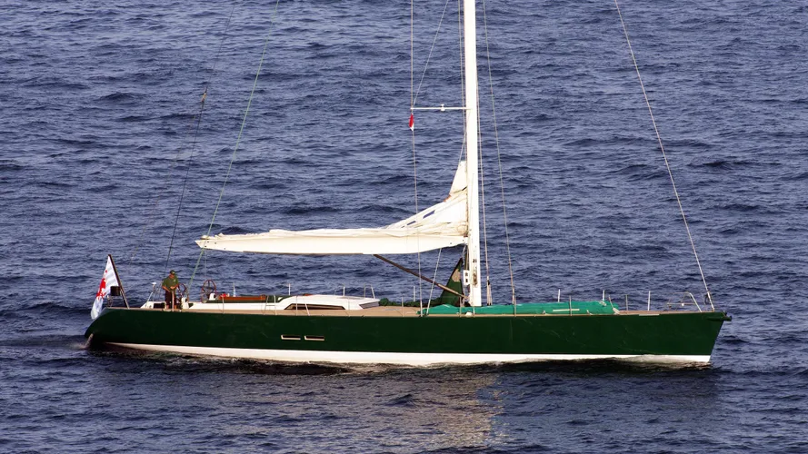 genie-of-the-lamp-sailing-yacht-maxi-dolphin-wally-77-1995-24m-profile-running