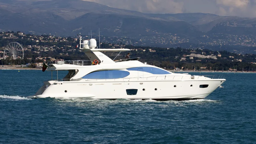 4fun-motoryacht-azimut-85-2008-27m-profile-running