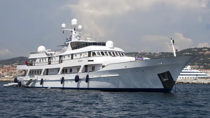 meserret-ii-motor-yacht-cammenga-1978-57m-half-profile