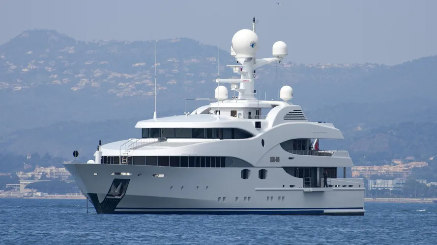 nourah-of-riyad-motor-yacht-yachtley-2008-70m-profile