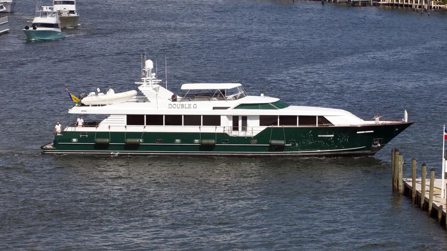 double-g-motor-yacht-broward-20000-36m-profile