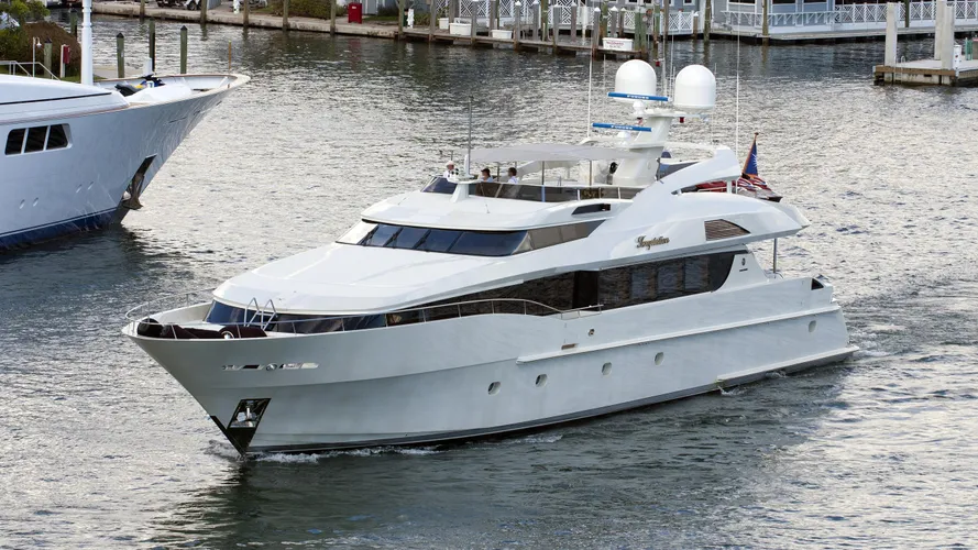 temptation-motor-yacht-palmer-johnson-123-fbmy-2004-38m-cruising