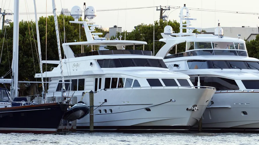jessconn-sea-bee-i-motor-yacht-hargrave-97-rph-2005-29m-berth