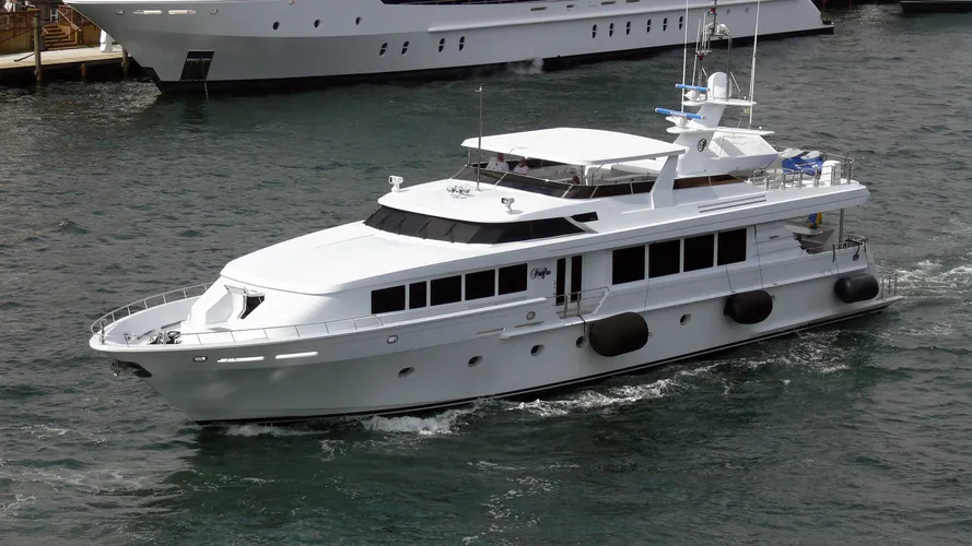 portofino-motor-yacht-intermarine-118-2001-36m-cruising