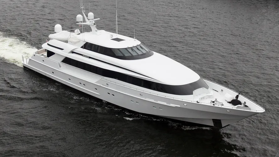 mirage-motor-yacht-heesen-1991-40m-cruising