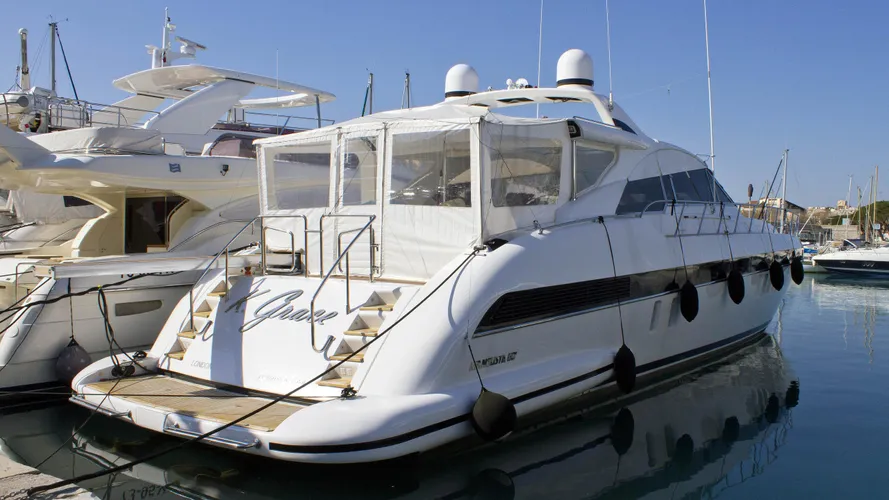 k-grace-motor-yacht-overmarine-mangusta-80-open-ht-2007-25m-stern