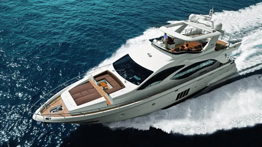 bella-stella-azimut-84-motor-yacht-2015-26m-aerial-sistership
