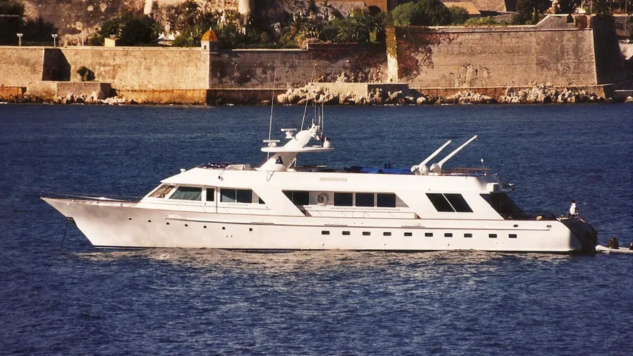 mi-amor-motor-yacht-newport-boats-1984-34m-profile