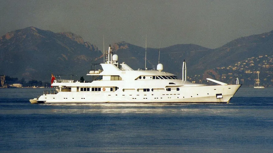 achilles-motor-yacht-crn-1984-55m-profile