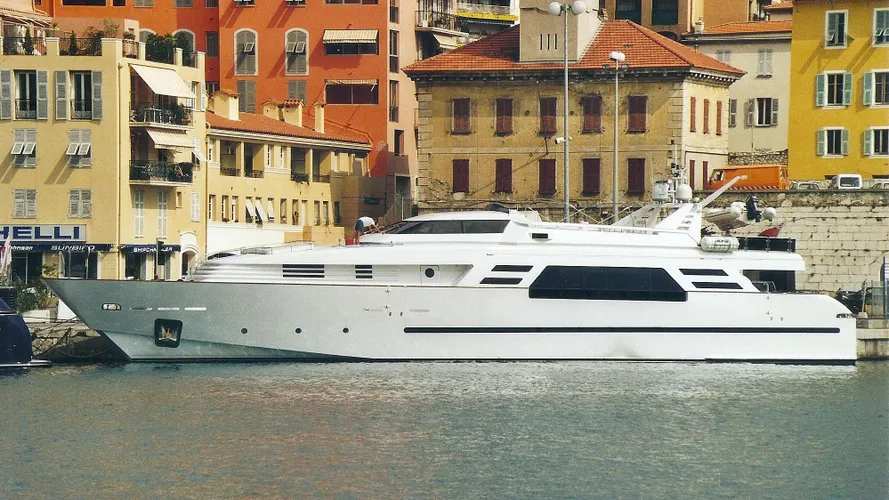 gaudeamus-motor-yacht-greenbay-1996-35m-profile