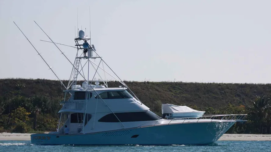 Norby Yacht Exterior