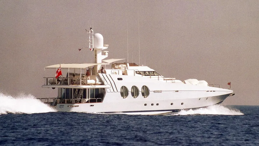 antipodean-motor-yacht-oceanfast-1987-36m-cruising