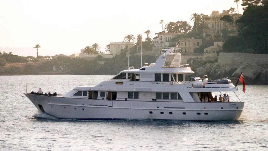 aldonza-of-cayman-islands-motor-yacht-mallorca-1995-32m-profile
