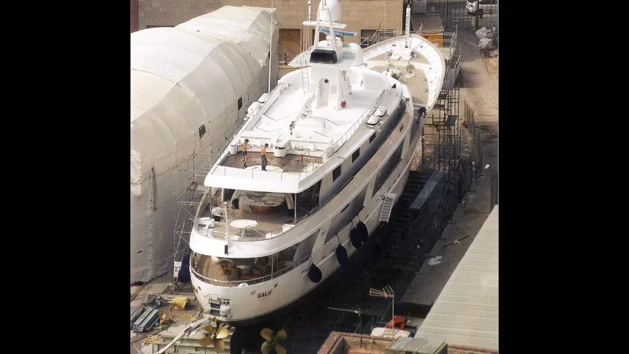 galu-motor-yacht-benetti-1977-53m-aerial