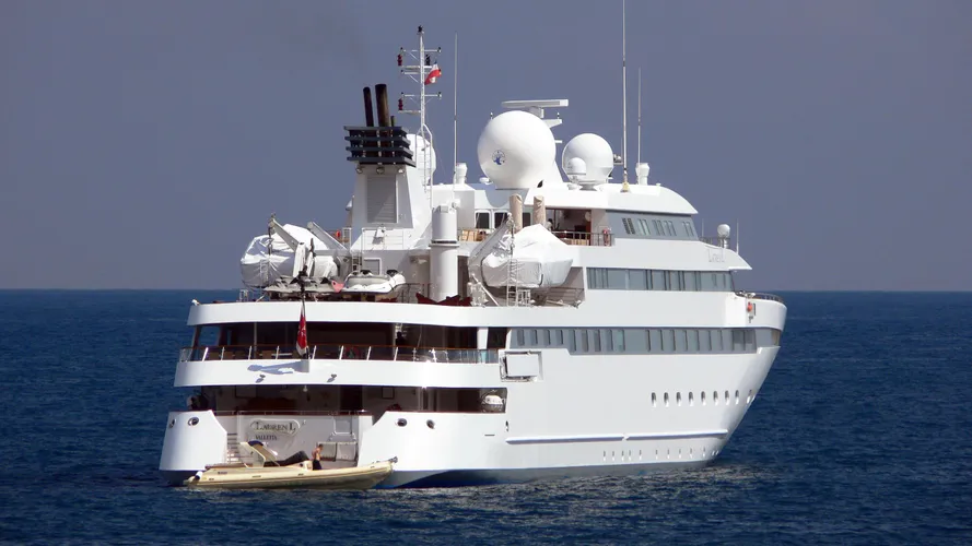 lauren-l-motor-yacht-cassens-2002-90m-stern