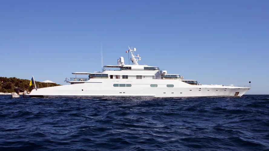 zeus-enigma-motor-yacht-blohm-voss-1991-75m-profile