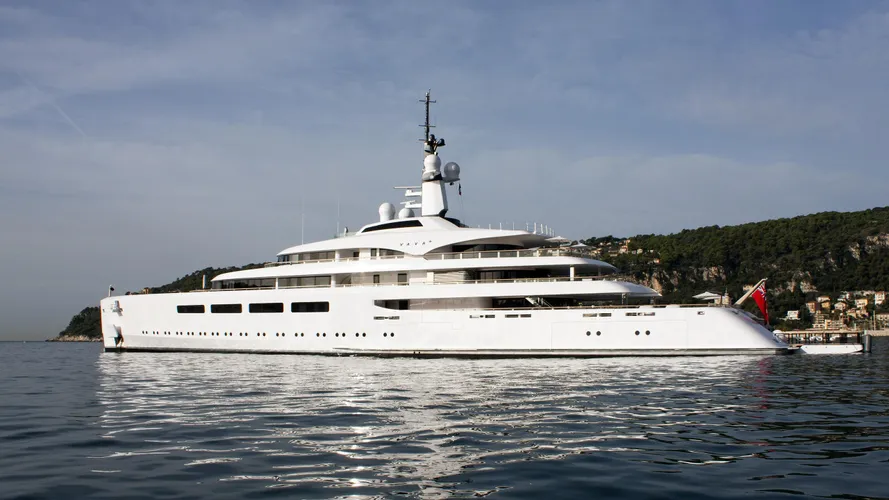 vava-ii-motor-yacht-devonport-2012-96m-profile
