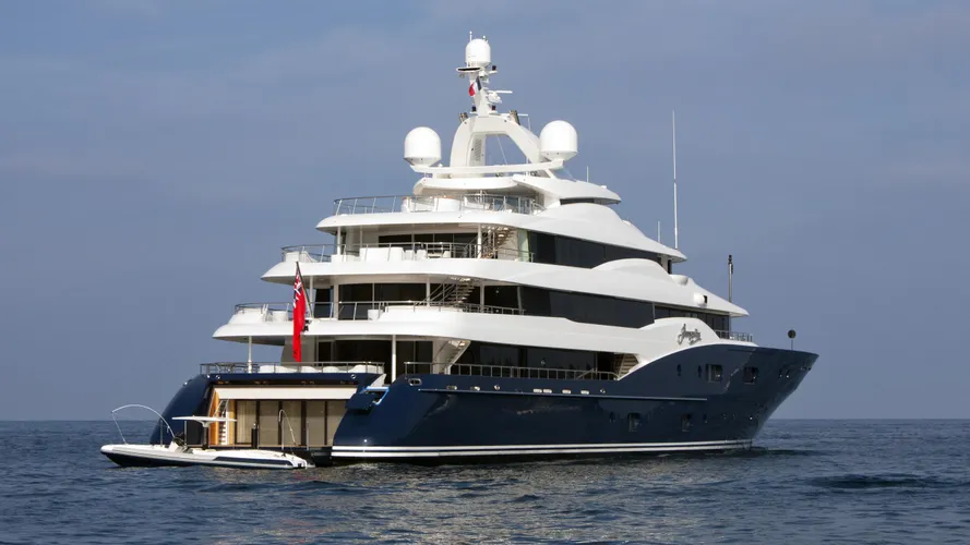 amaryllis-motor-yacht-abeking-rasmussen-2011-78m-stern