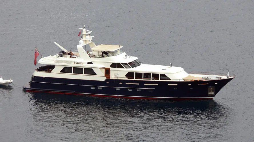 cassiopeia-motor-yacht-holland-jachtbouw-2004-32m-profile