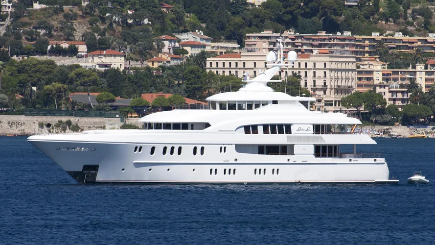 podium-motor-yacht-lurssen-2006-60m-profile-before-refit