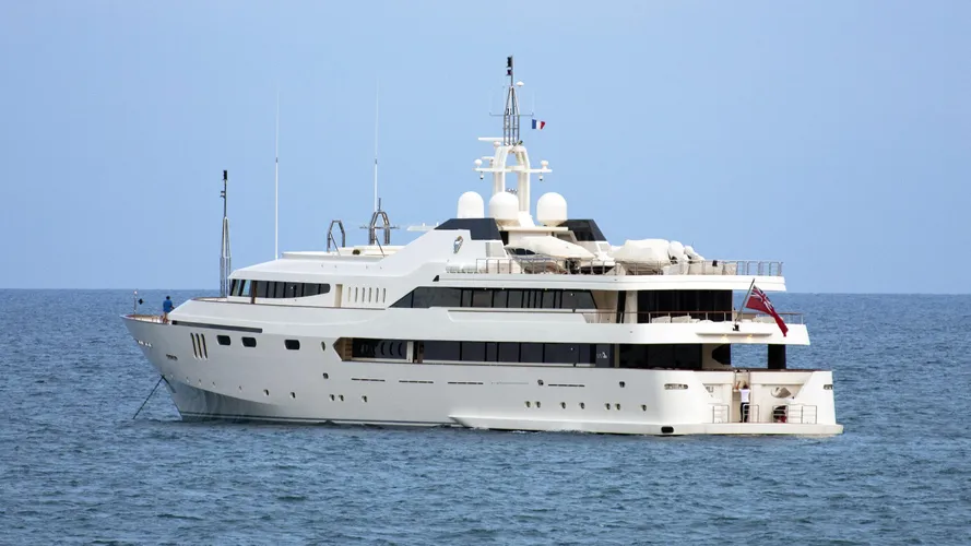 alwaeli-motor-yacht-crn-1991-68m-half-profile