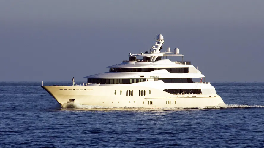 eminence-motor-yacht-abeking-rasmussen-2008-78m-cruising-half-profile.jpg eminence-motor-yacht-abeking-rasmussen-2008-78m-cruising-profile.jpg