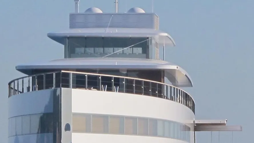 Steve Jobs superyacht Venus bow