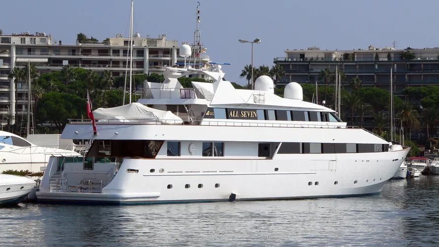 all-seven-motor-yacht-crn-1987-45m-stern