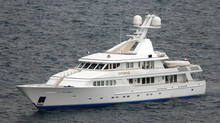 daybreak-motor-yacht-feadship-1997-47m-half-profile
