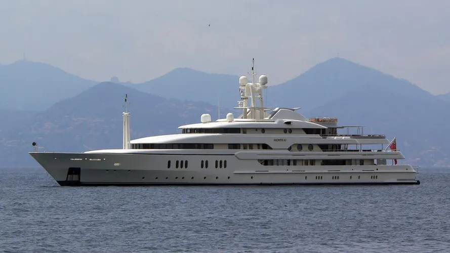 montkaj-motor-yacht-amels-1995-78m-profile