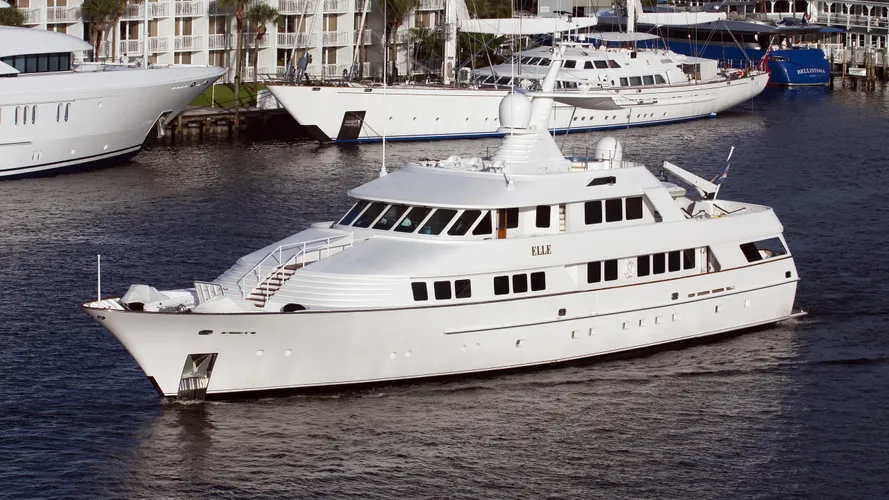 sea-falcon-ii-motor-yacht-puglia-1992-46m-half-profile
