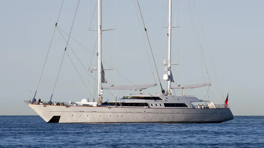 taouey-sailing-yacht-perini-navi-1994-59m-profile