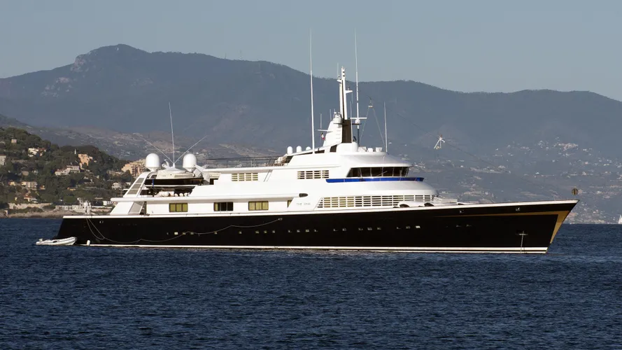 the-one-motor-yacht-lurssen-1973-71m-profile
