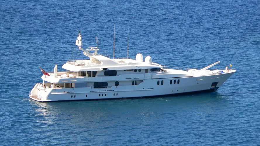 tzarina-motor-yacht-amels-1997-50m-aerial