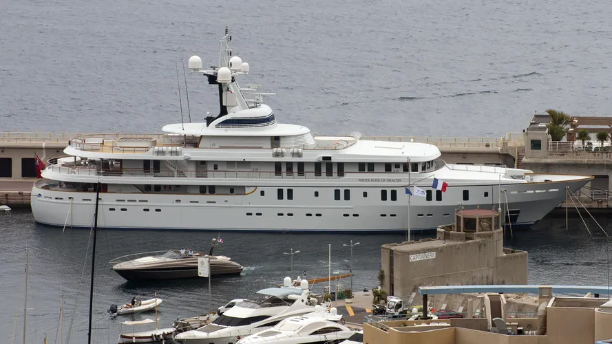 white-rose-of-drachs-motor-yacht-peterswerft-kusch-2004-65m-profile