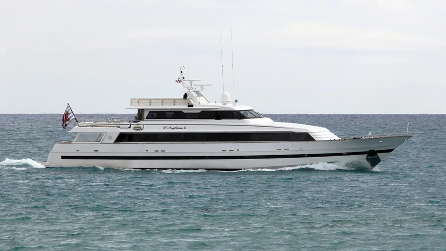 d-angleterre-ii-de-copenhague-motor-yacht-w-a-souter-son-1986-42m-profile