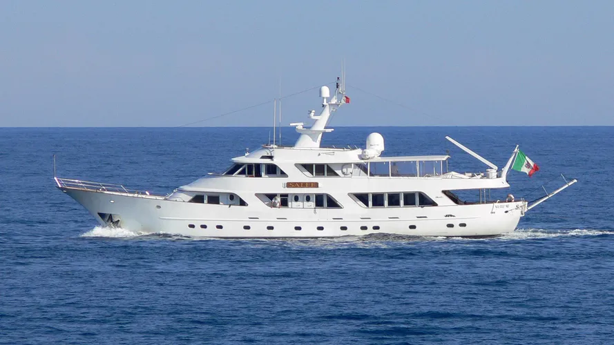 to-je-to-salee-motor-yacht-benetti-1981-35m-cruising