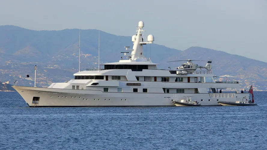 falcon-lair-motor-yacht-feadship-1983-67m-profile-before-refit