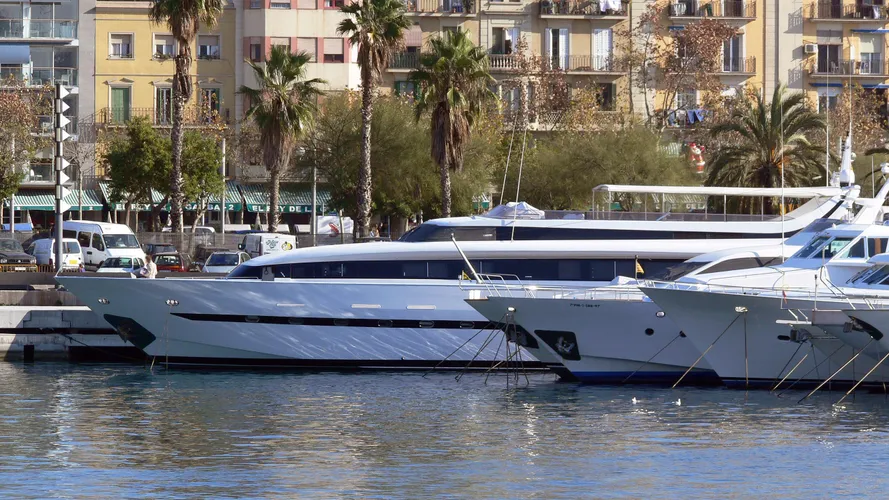 ocean-glass-beyond-the-sea-motor-yacht-mondomarine-1994-35m-profile