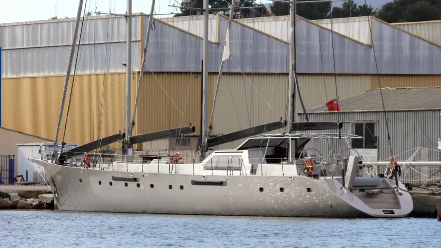 yamakay-sailing-yacht-cmn-1994-42m-stern