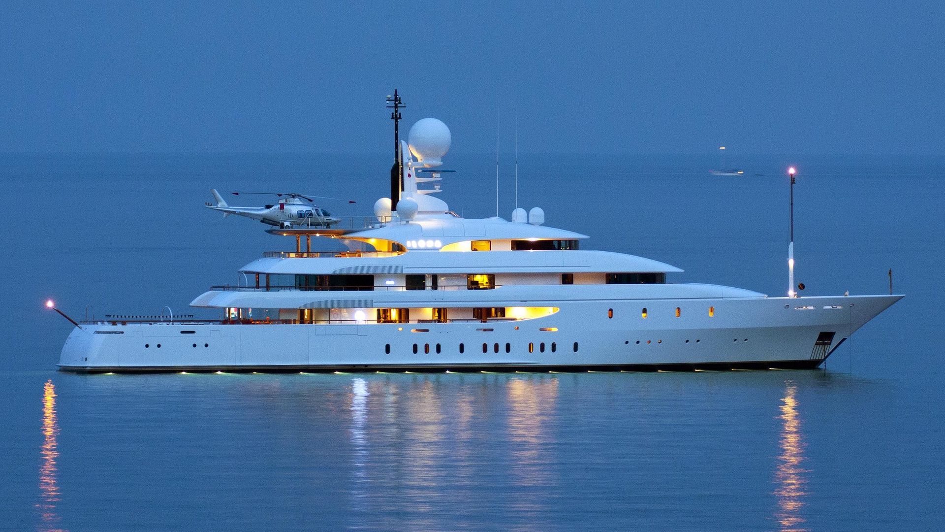 Ilona yacht (Amels, 82m, 2003)