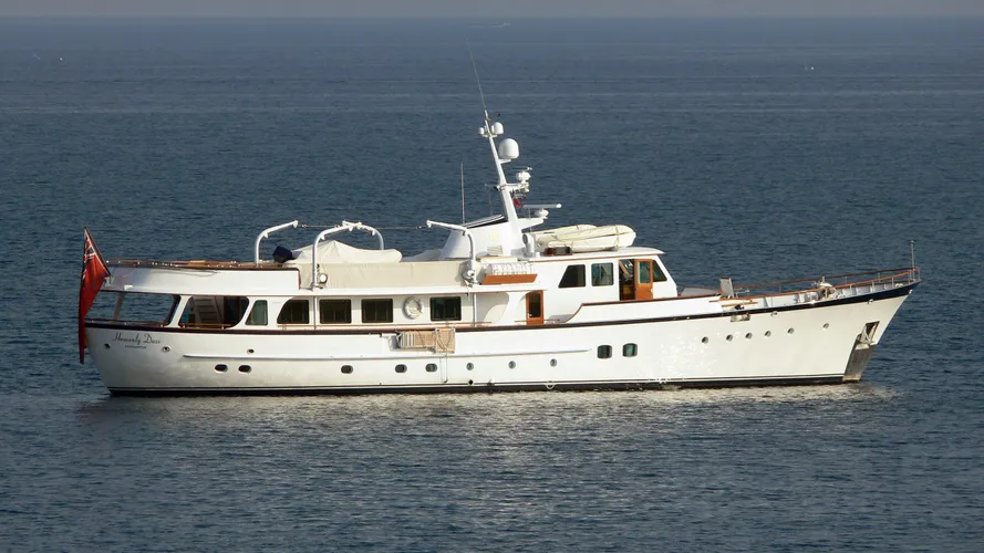 heavenly-daze-motor-yacht-feadship-1972-32m-profile