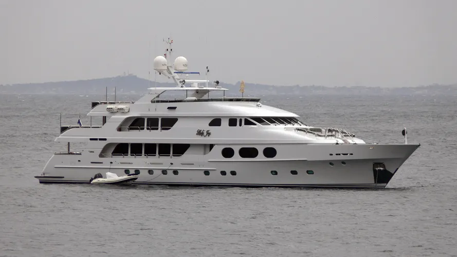 lady-joy-motor-yacht-christensen-157-2007-48m-profile