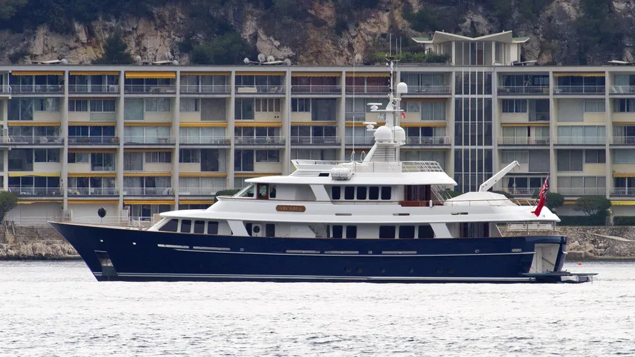 arcadia-motor-yacht-royal-huisman-2006-36m-profile