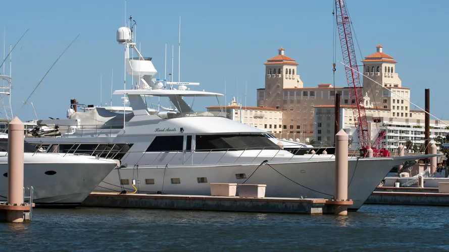 hard-assets-motor-yacht-jones-goodell-1989-28m-moored