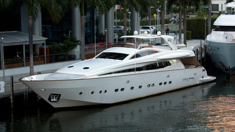 dear-henri-motor-yacht-antago-1998-33m-moored