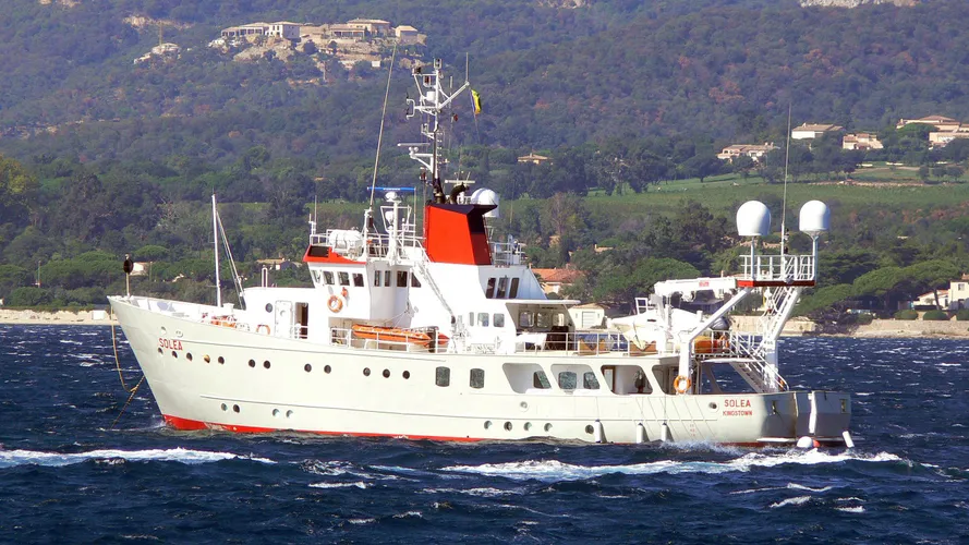 solea-explorer-yacht-sieghold-1974-35m-half-profile