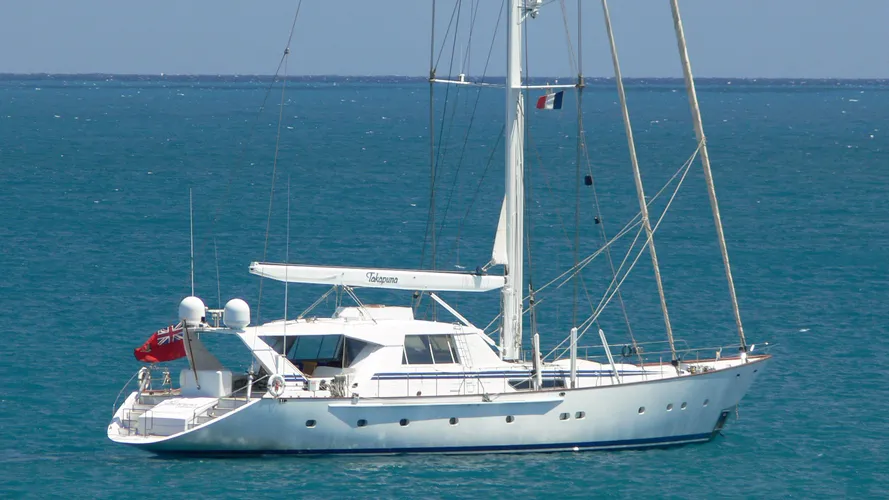takapuna-sailing-yacht-valdettaro-112-1994-34m-half-profile